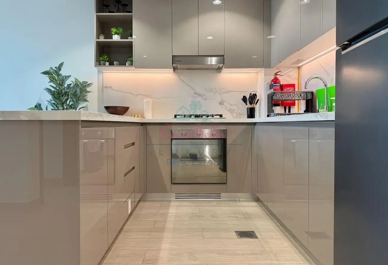 Stylish Furnished 2BR | Vacant | Prime Location