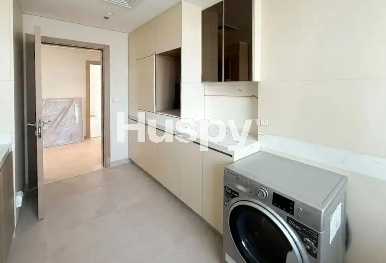 Brand New | Maids Room | Community View