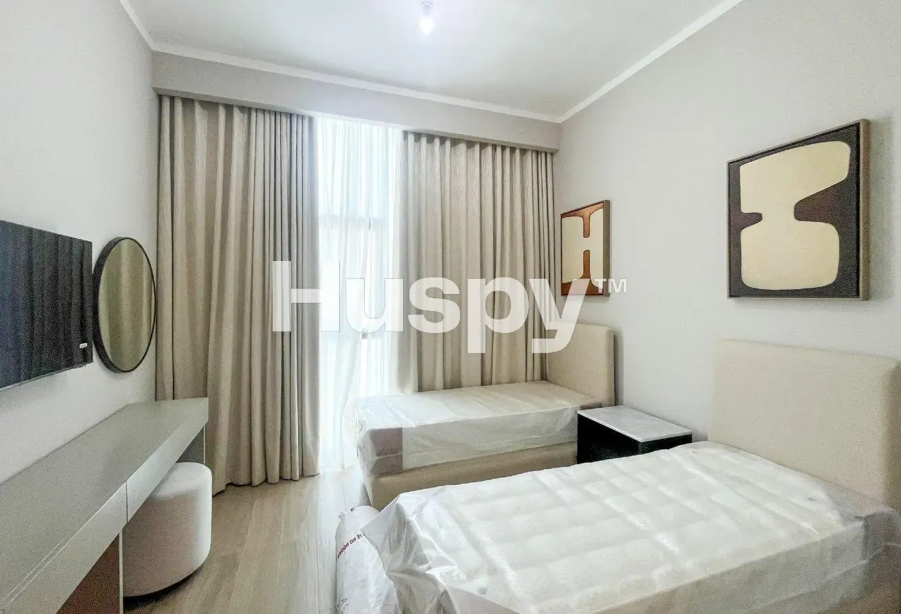 Community View | Large Layout | Fully Furnished