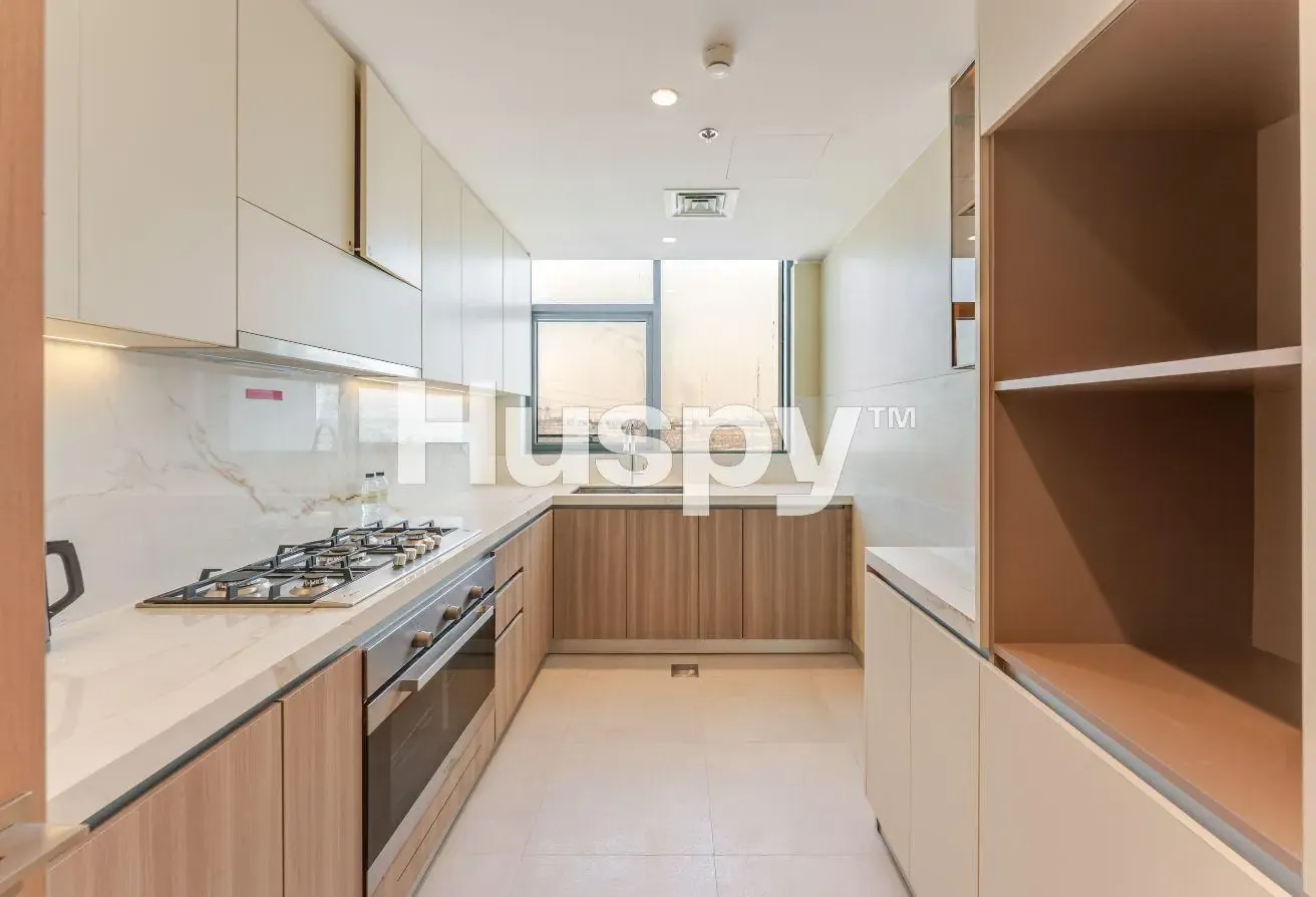 Brand New | Furnished | Vacant