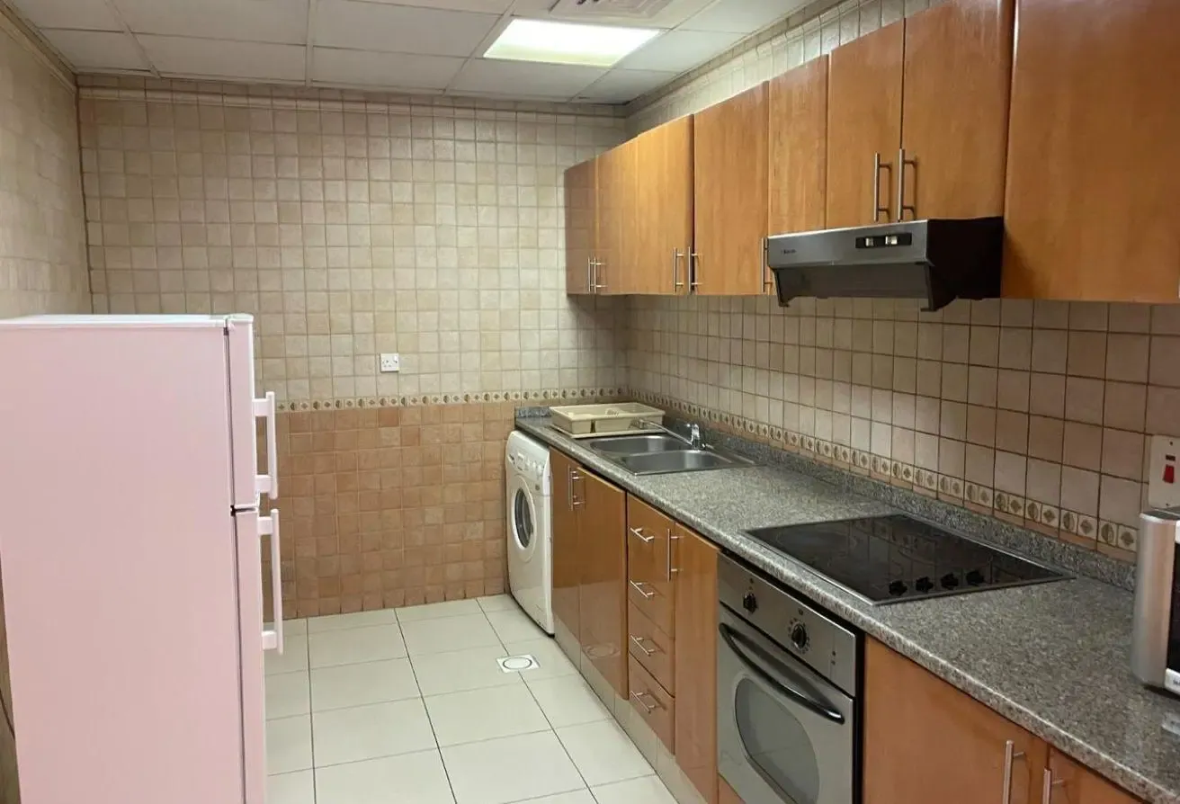 Great Deal ! Fully Furnished ! Two Bed Room !