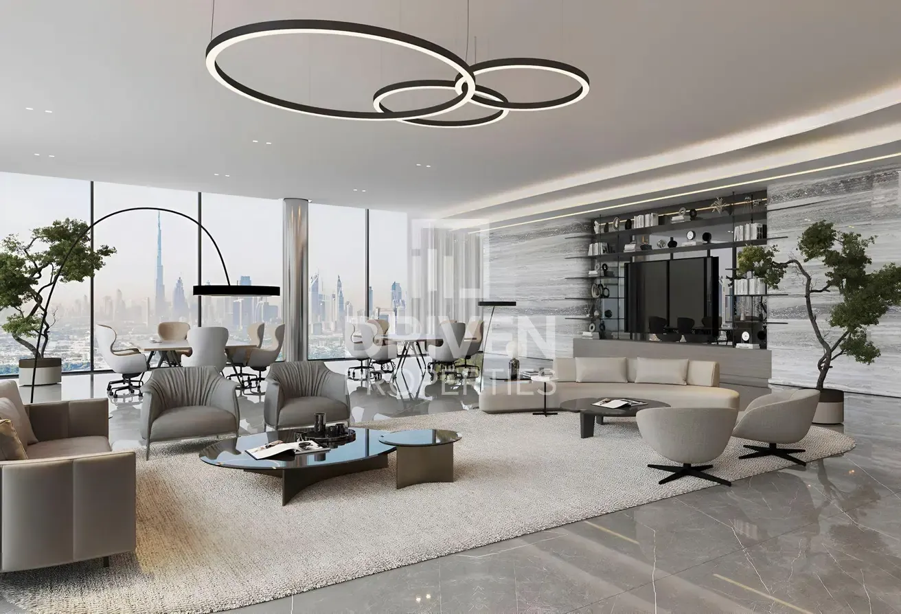 Retail with Terrace | Direct Access to Metro