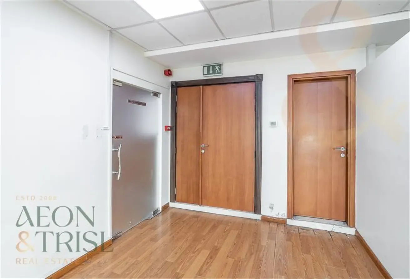 Fully Fitted & Partitioned Office For Sale H Floor