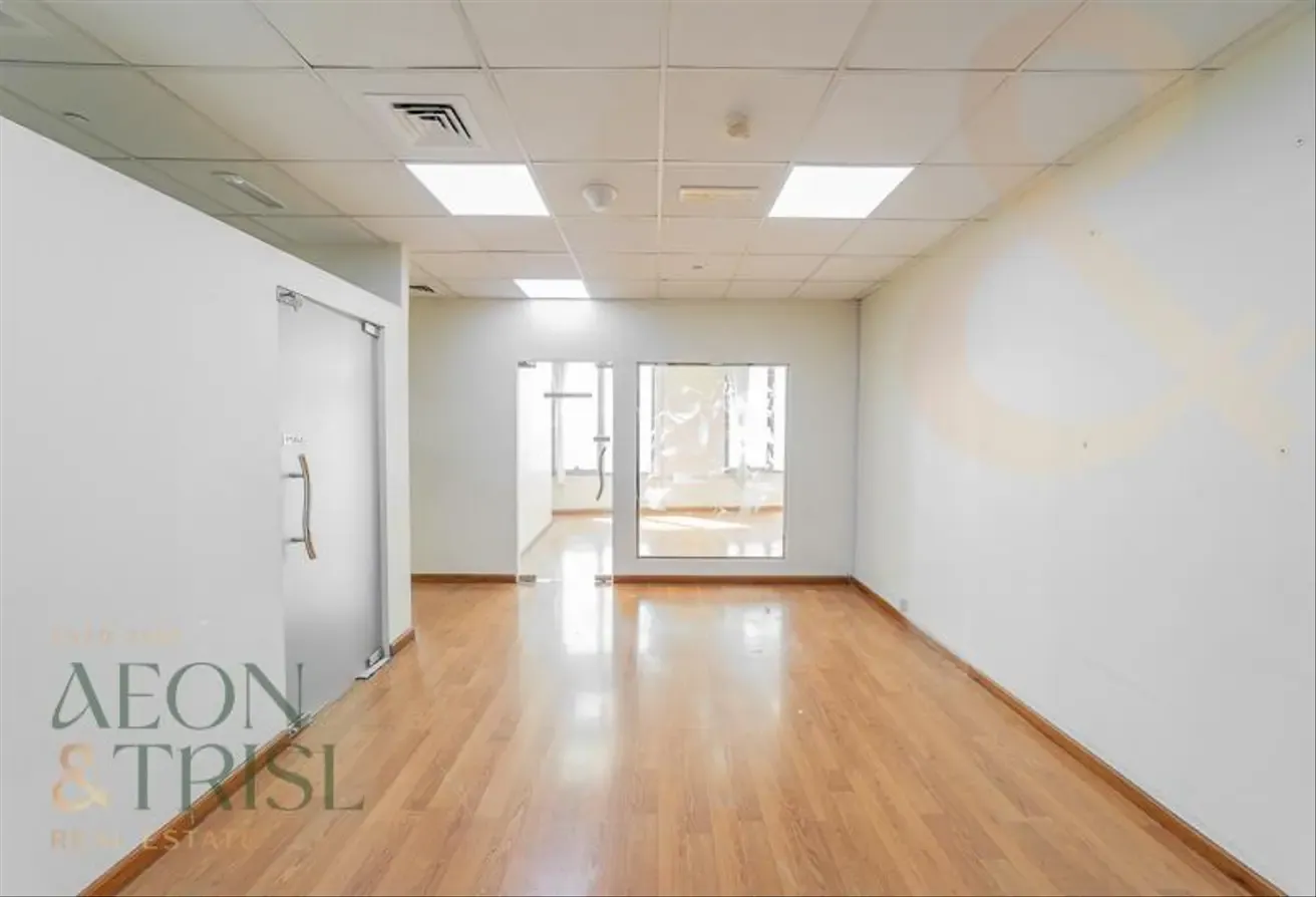 Fully Fitted & Partitioned Office For Sale H Floor