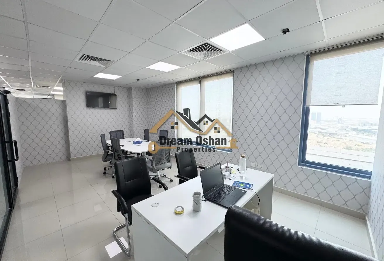 Fitted Office With partition Bright unit HighFloor