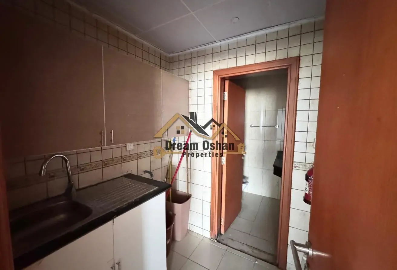 Fitted Office Ready to move for Sale High floor