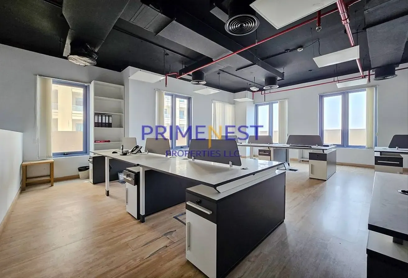 VACANT | PRIME LOCATION | FURNISHED
