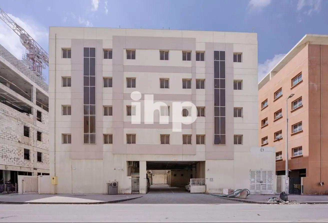 B + G + 4F | Vacant |  148 Rooms | Best Deal