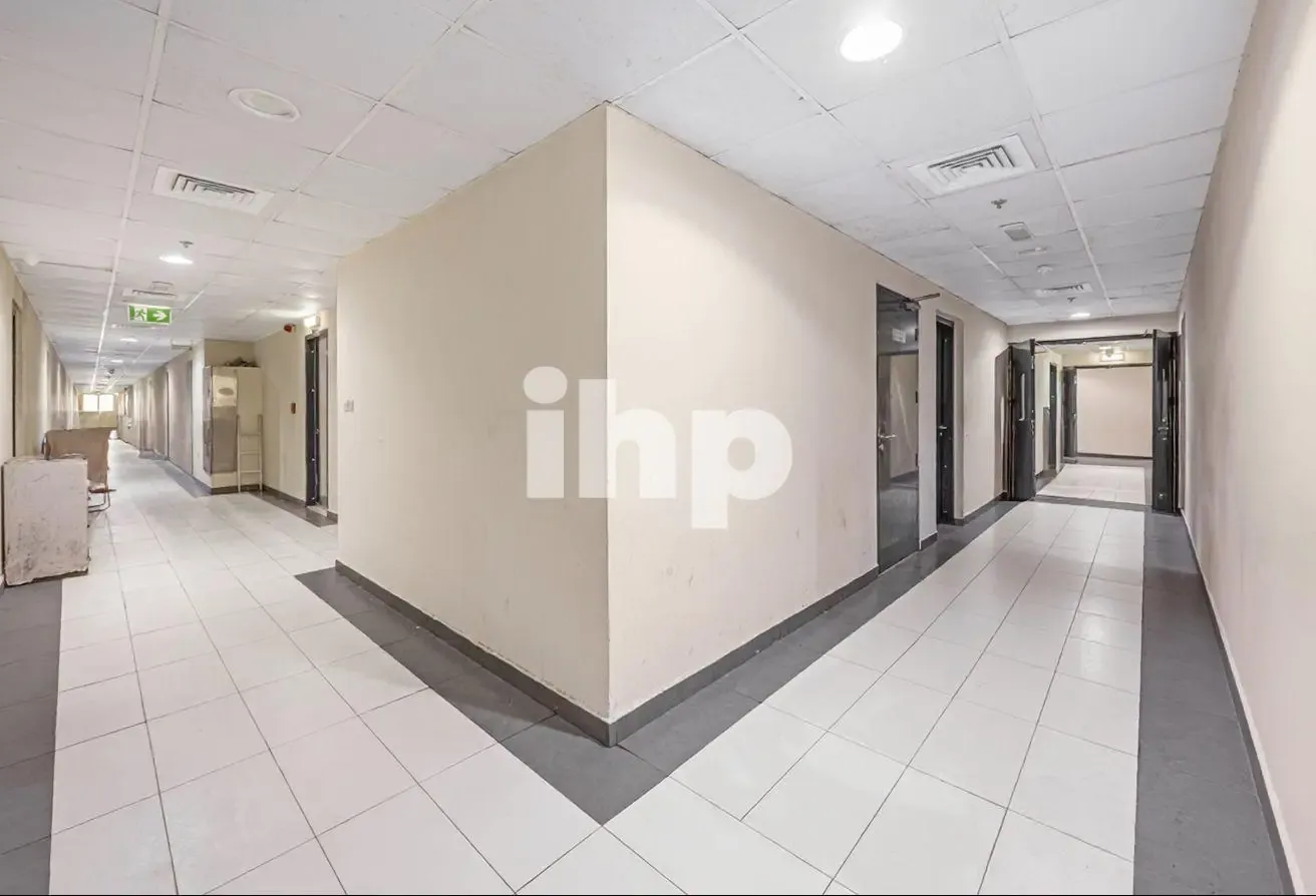 B + G + 4F | Vacant |  148 Rooms | Best Deal