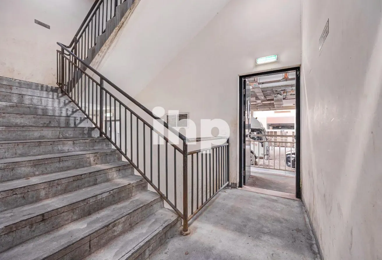 B + G + 4F | Vacant |  148 Rooms | Best Deal