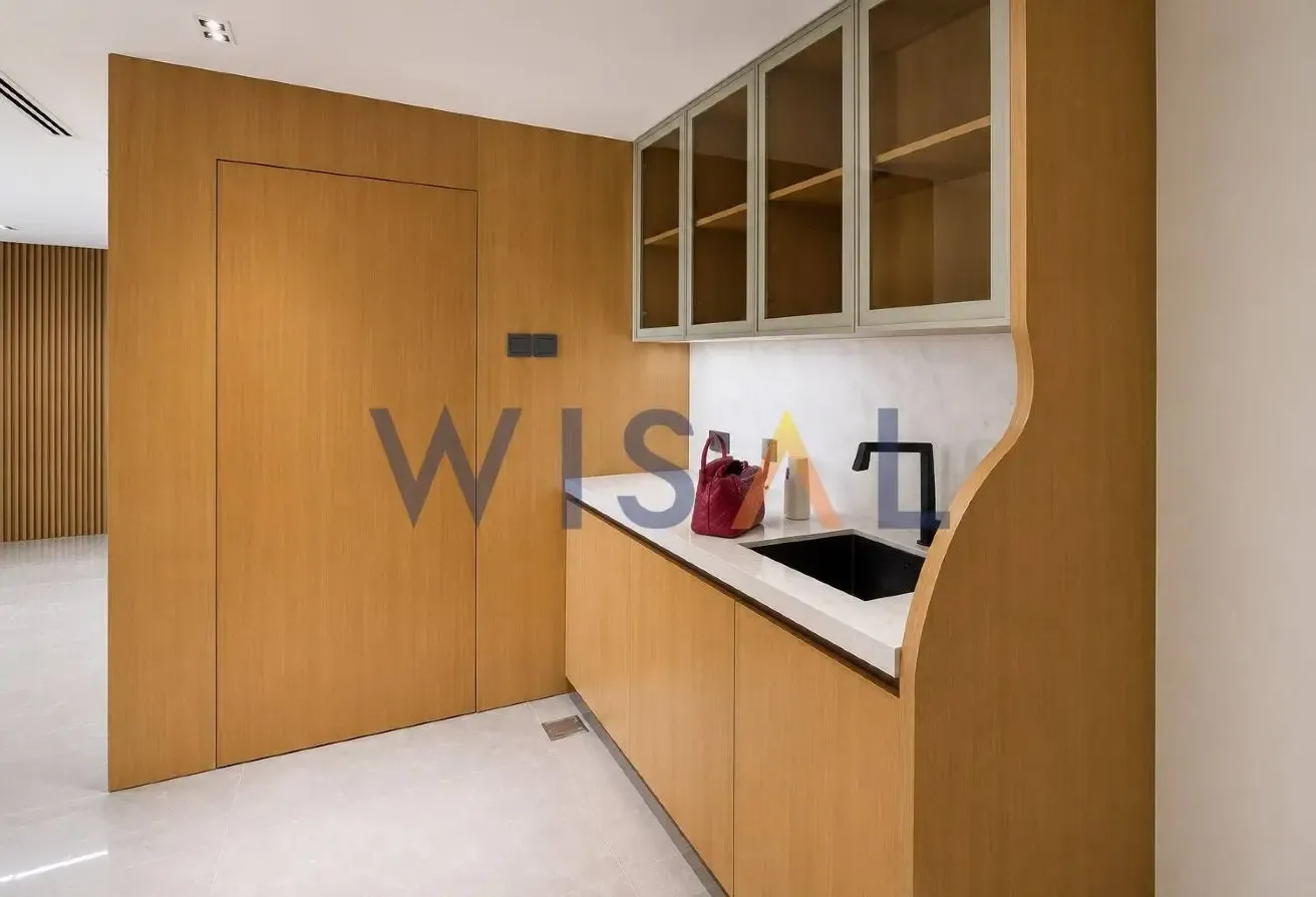 Metro-Facing View | Fully Fitted Office