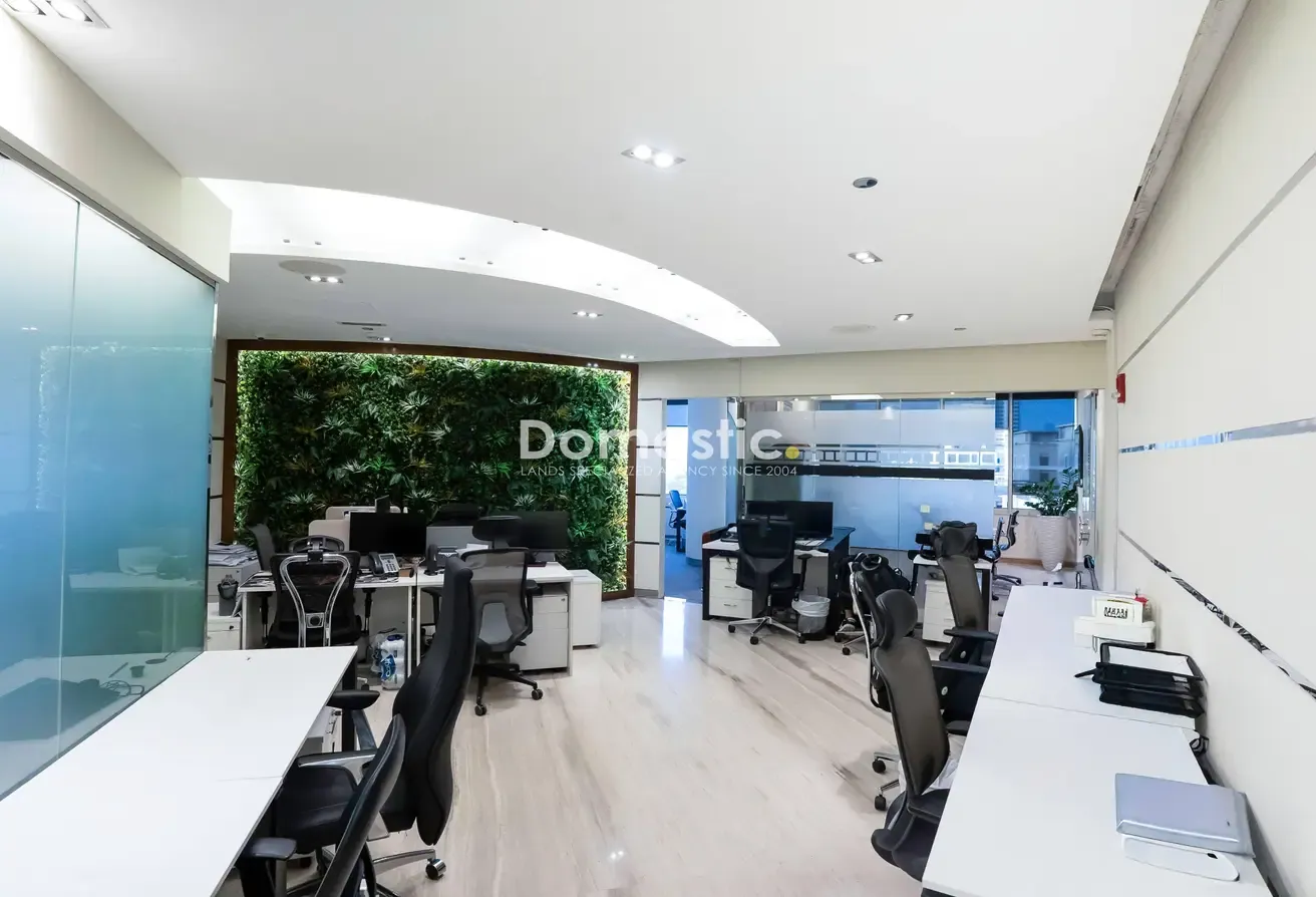 FULL FLOOR | RENTED | INVESTOR DEAL | HIGH ROI.