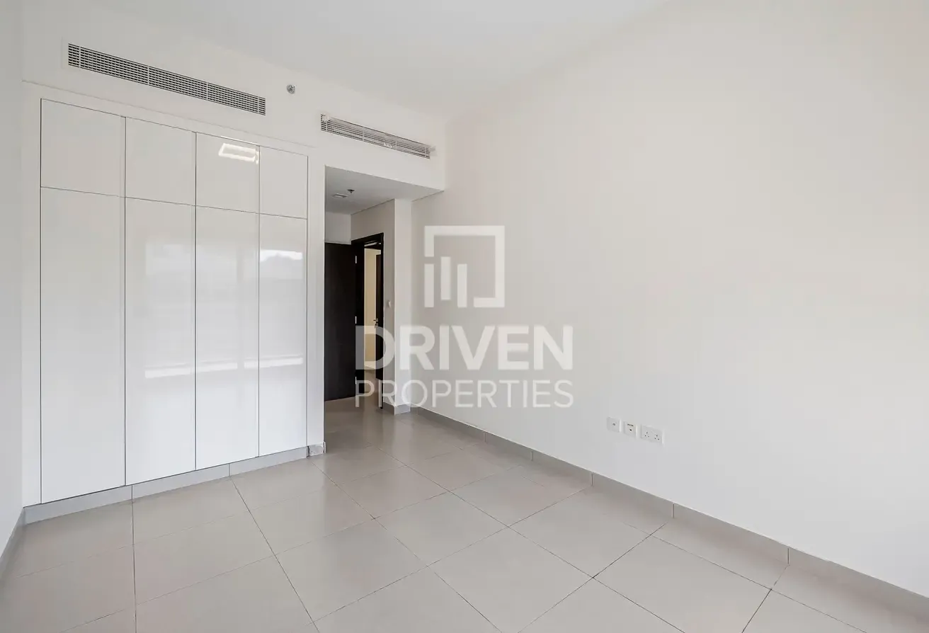 Ensuite Rooms | Expansive Layout | Ideal Location