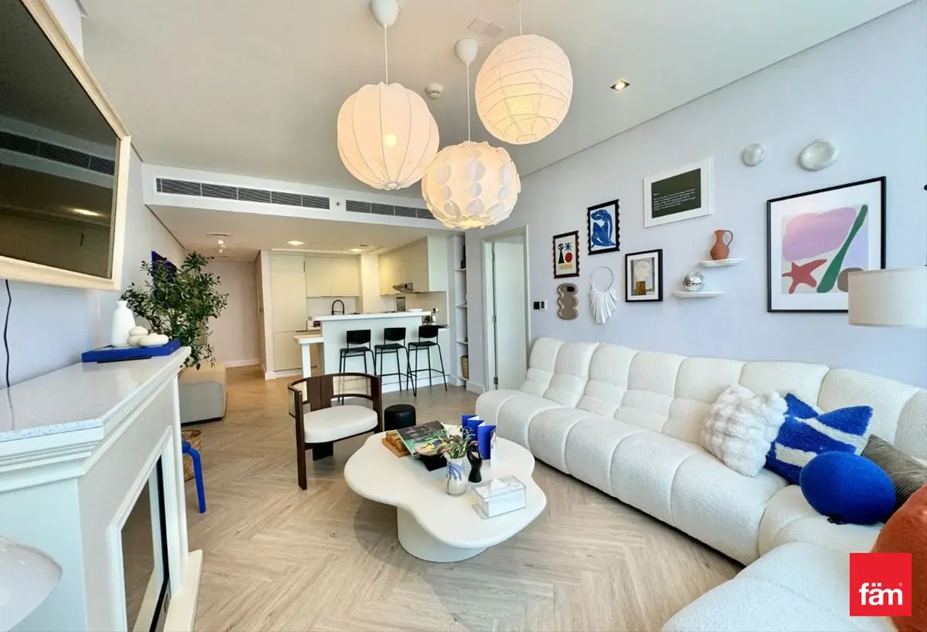 Fully Furnished | Upgraded | DIFC & Zaabeel View