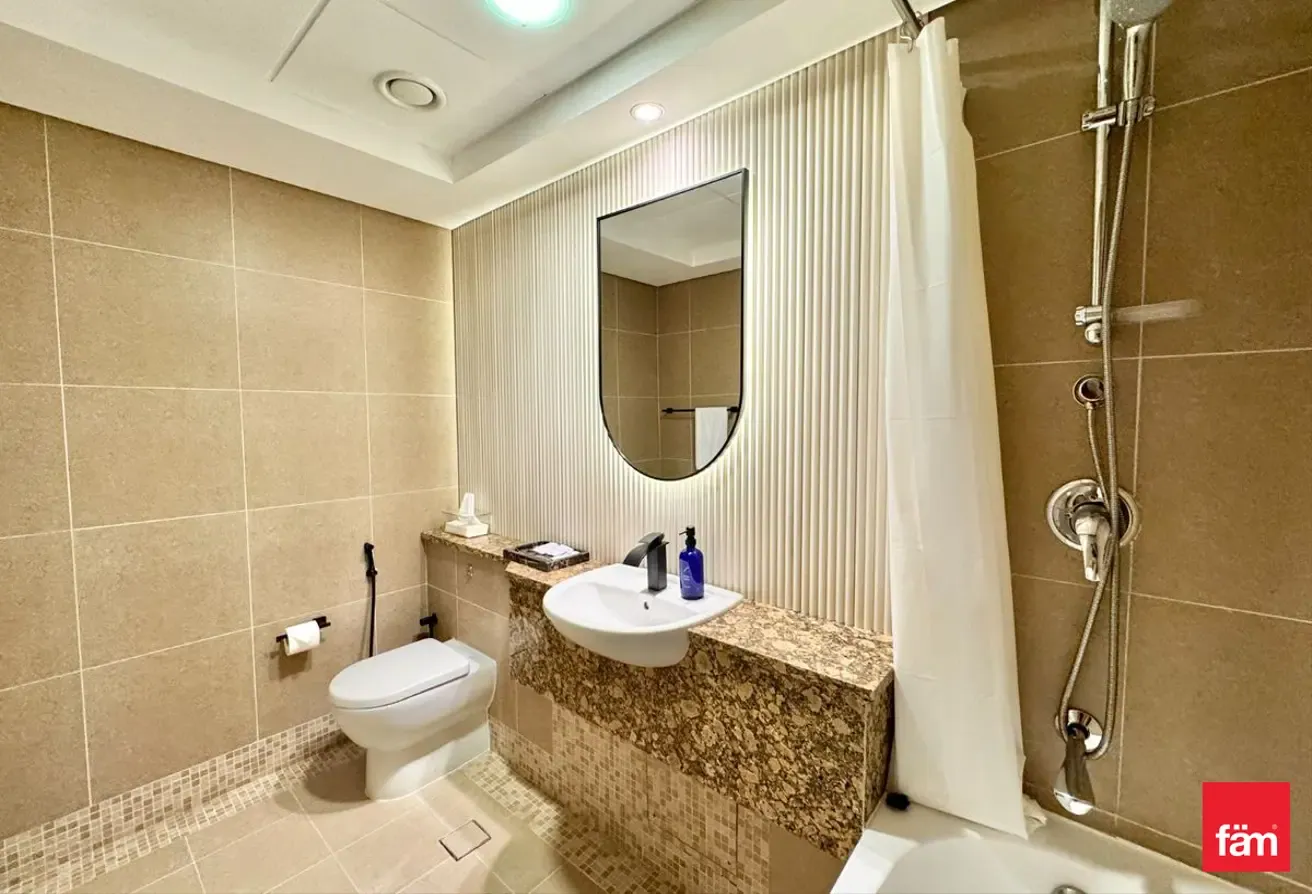 Fully Furnished | Upgraded | DIFC & Zaabeel View