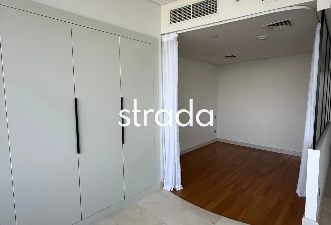 Upgraded | Skyline Views | Vacant