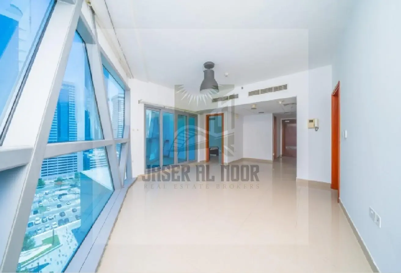 Spacious | Close to Metro | Prime Location Unit