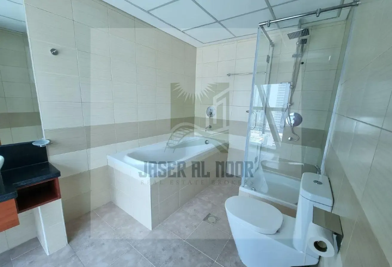 Spacious | Close to Metro | Prime Location Unit
