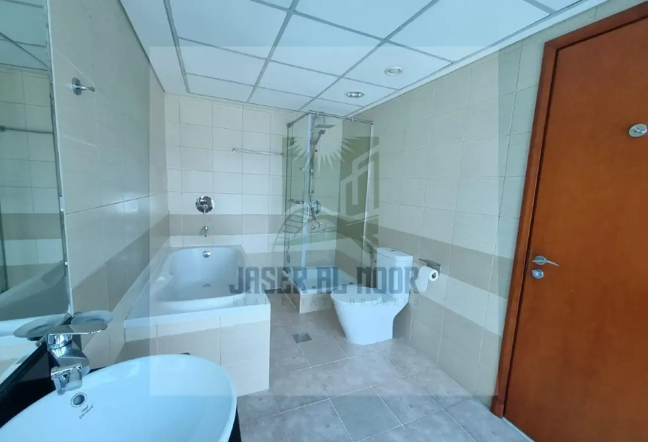 Spacious | Close to Metro | Prime Location Unit