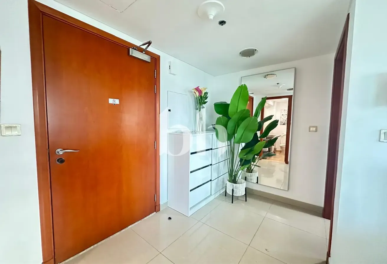 Higher Floor DIFC View |Furnished | Close to Metro