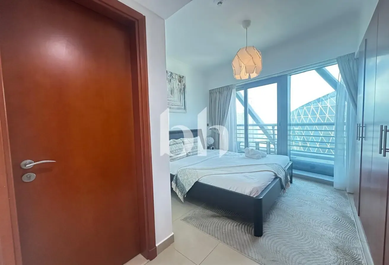 Higher Floor DIFC View |Furnished | Close to Metro