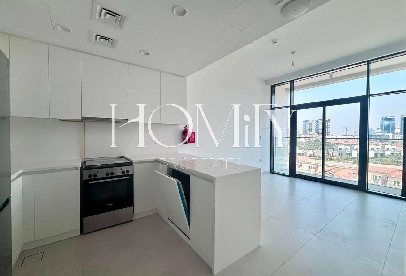 MODERN FINISHING | PRIME LOCATION | VACANT