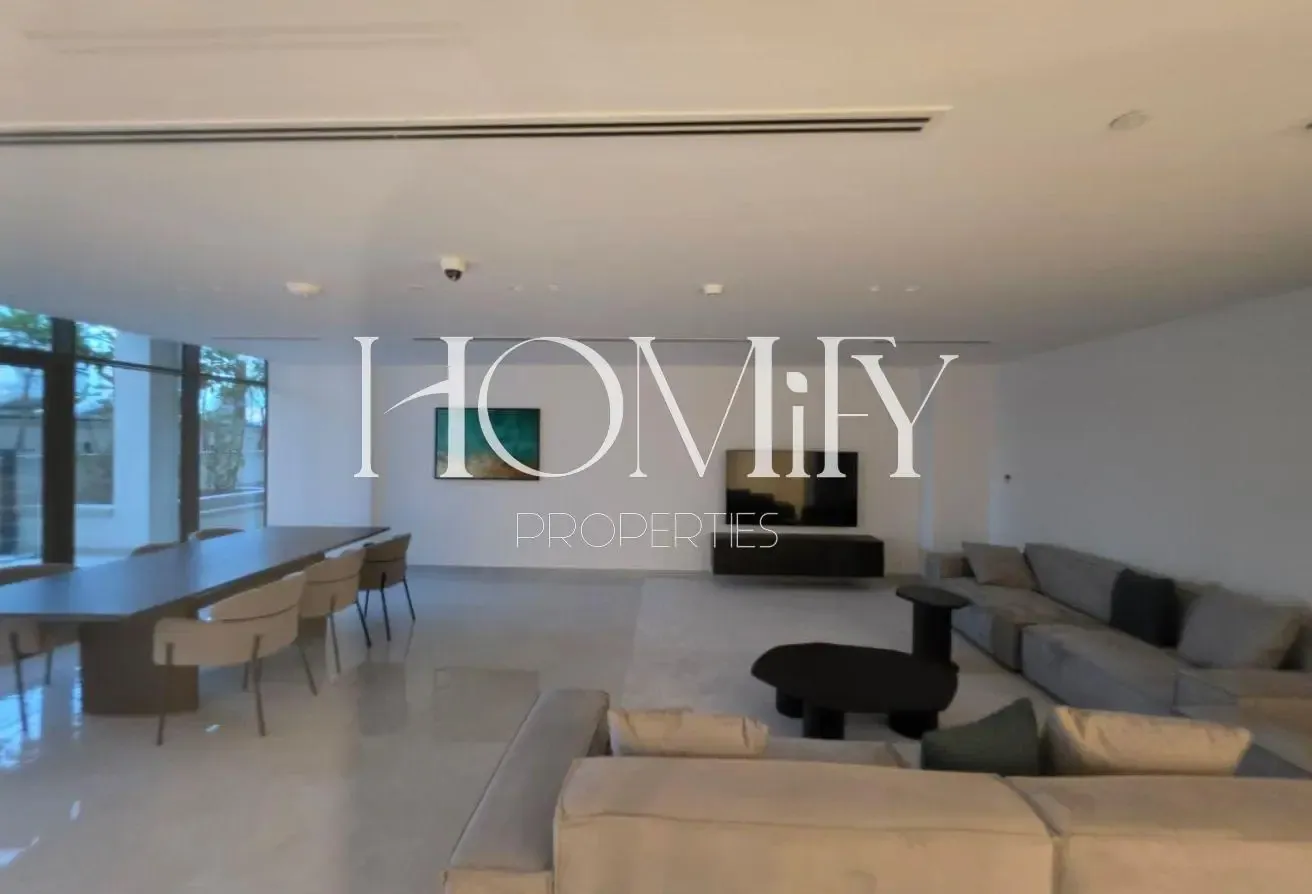 MODERN FINISHING | PRIME LOCATION | VACANT