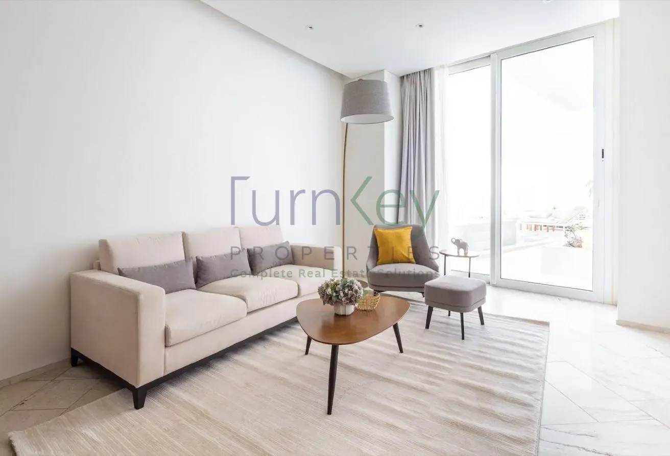 Lavish 2BR Penthouse | High Floor | Private Pool
