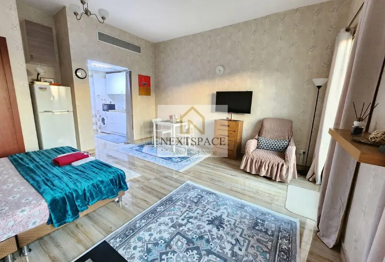 Furnished Studio | Balcony | Spain Cluster