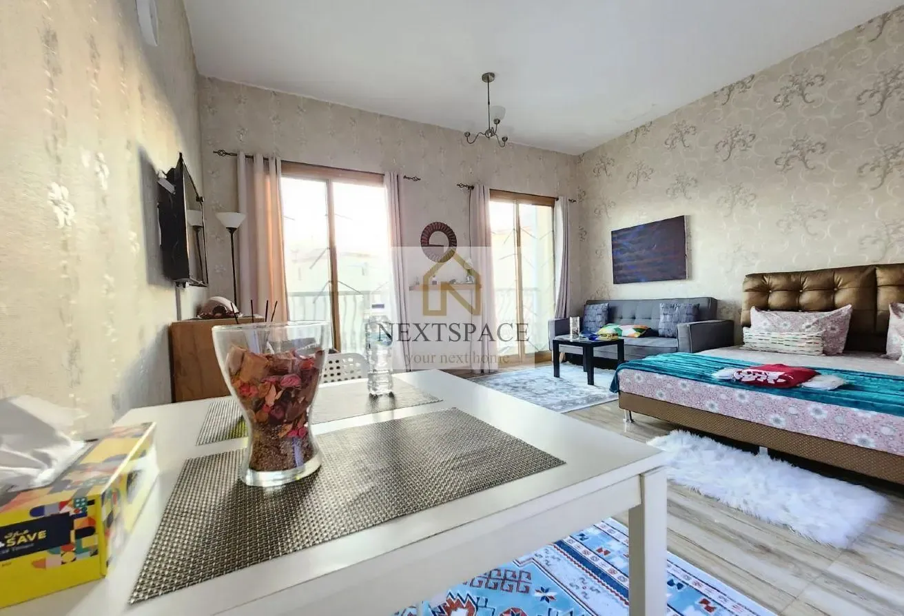 Furnished Studio | Balcony | Spain Cluster