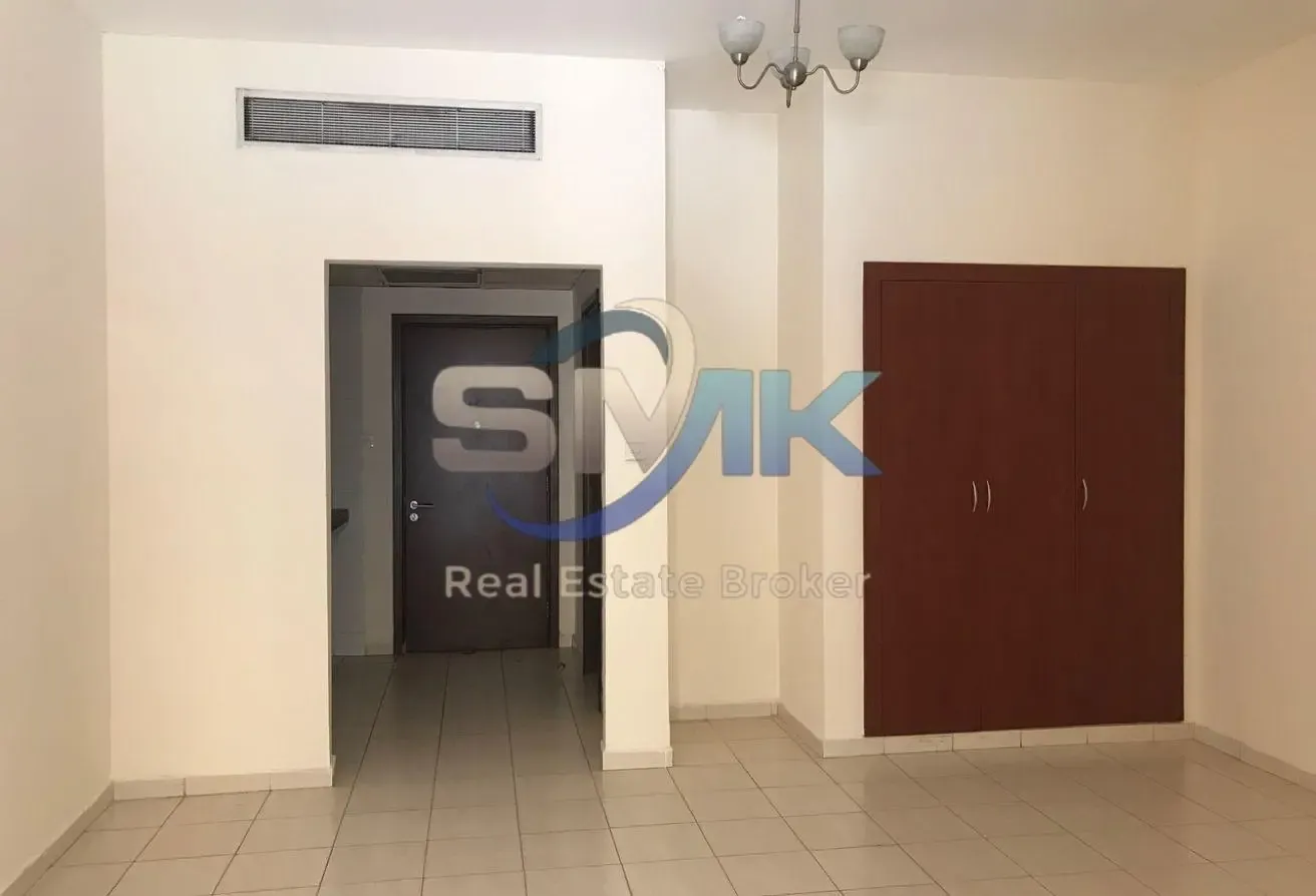Rented | Studio With Balcony | Spain Cluster