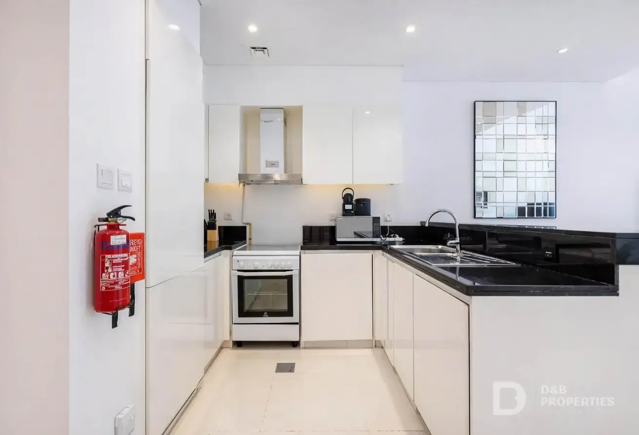 Well Priced | High Floor | Golf View | Furnished