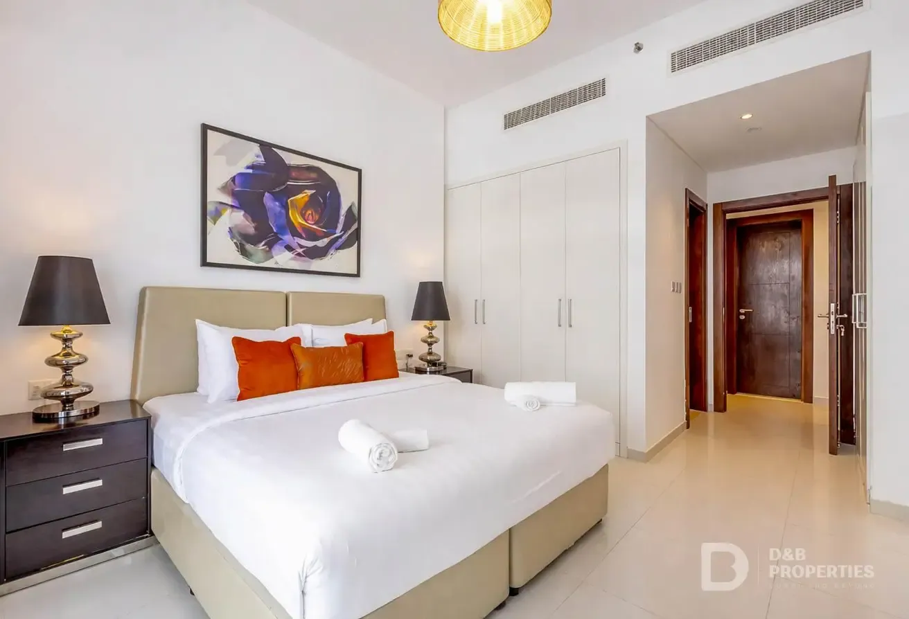 Well Priced | High Floor | Golf View | Furnished