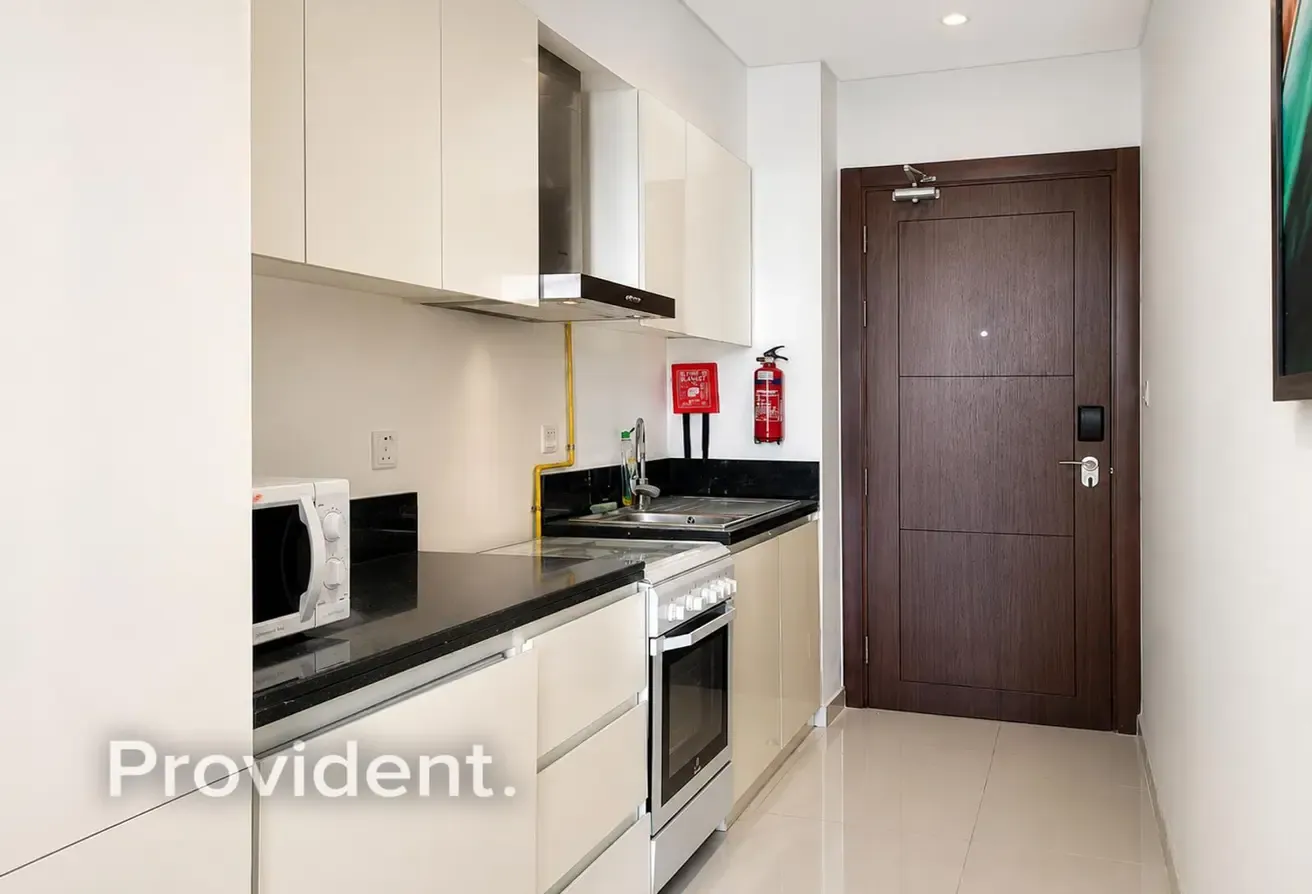 Tenanted | High Floor | Ideal Investment