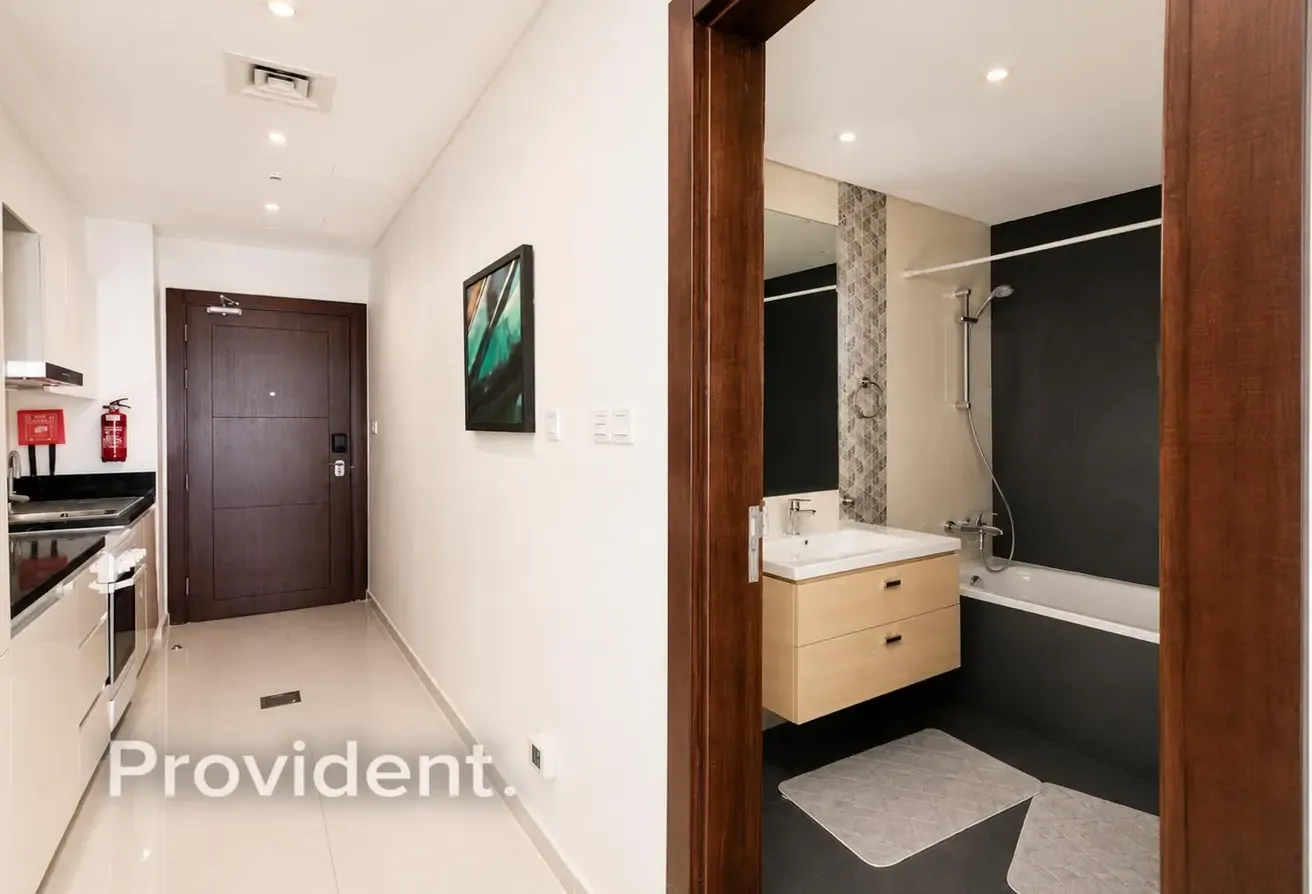 Tenanted | High Floor | Ideal Investment