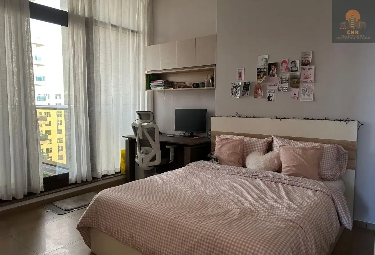 Stunning golf view | Upgraded Unit | huge Layout