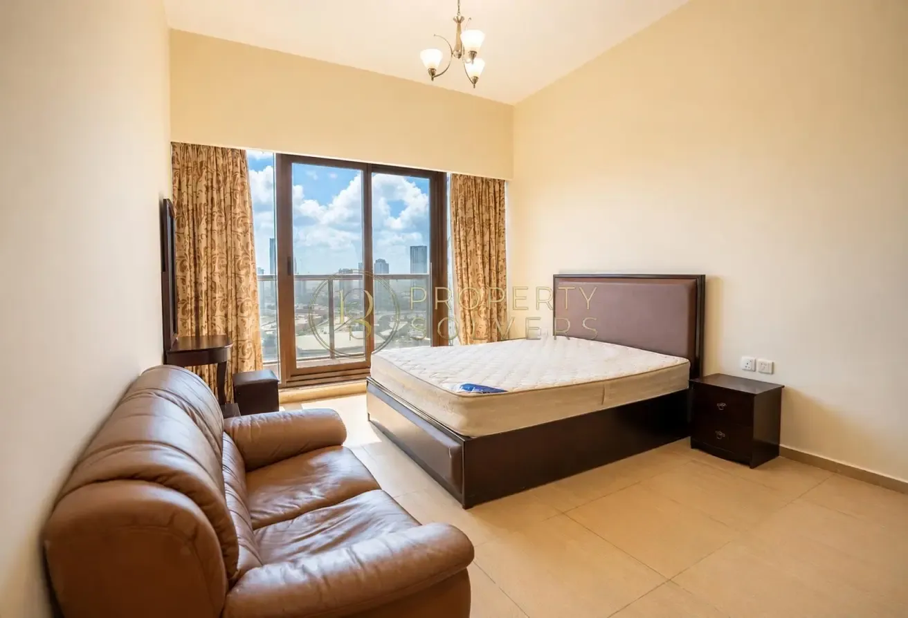 Vacant | Golf View | Biggest Layout | Furnished