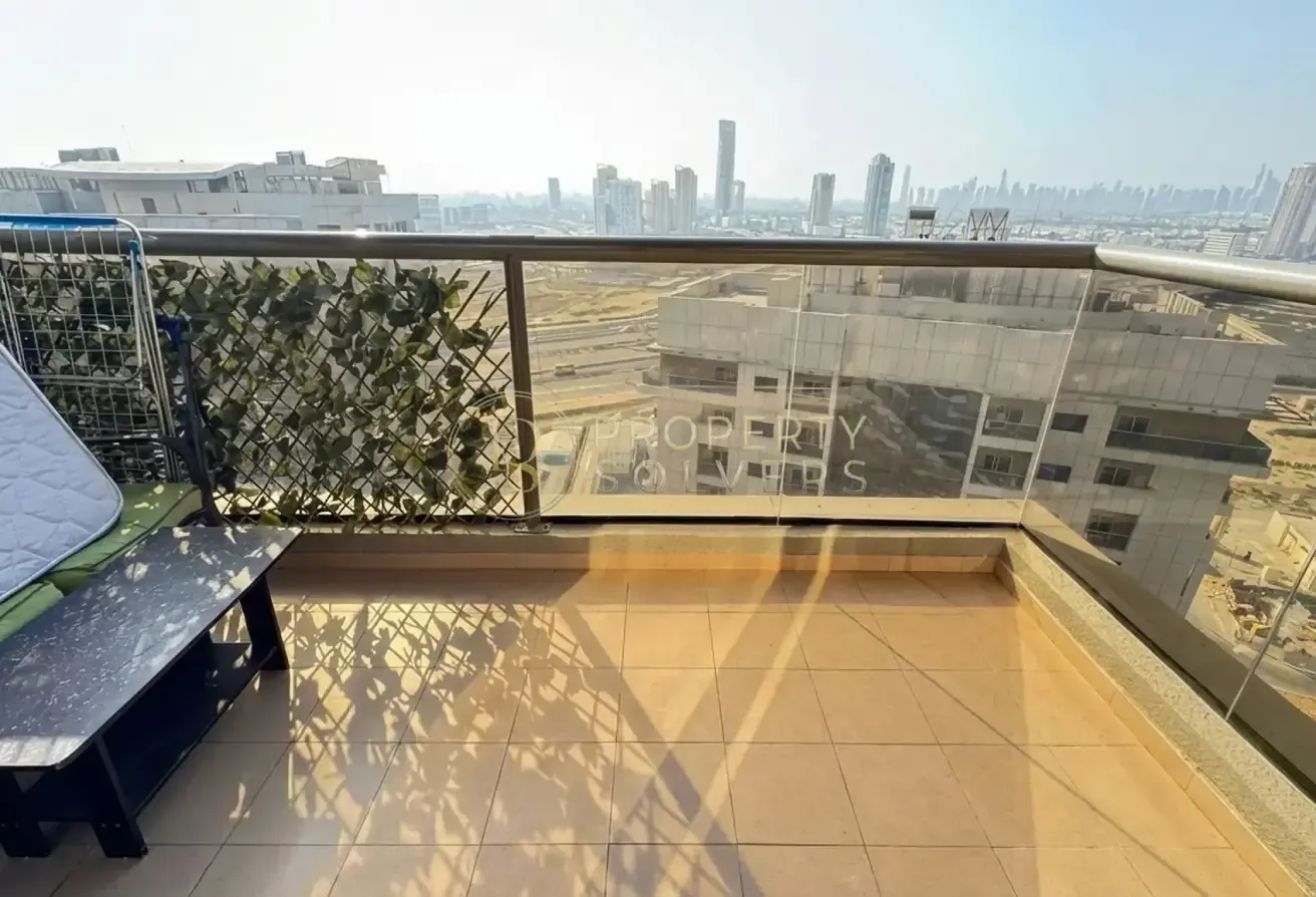 Fully Furnished| Huge STD Layout | Well-Maintained