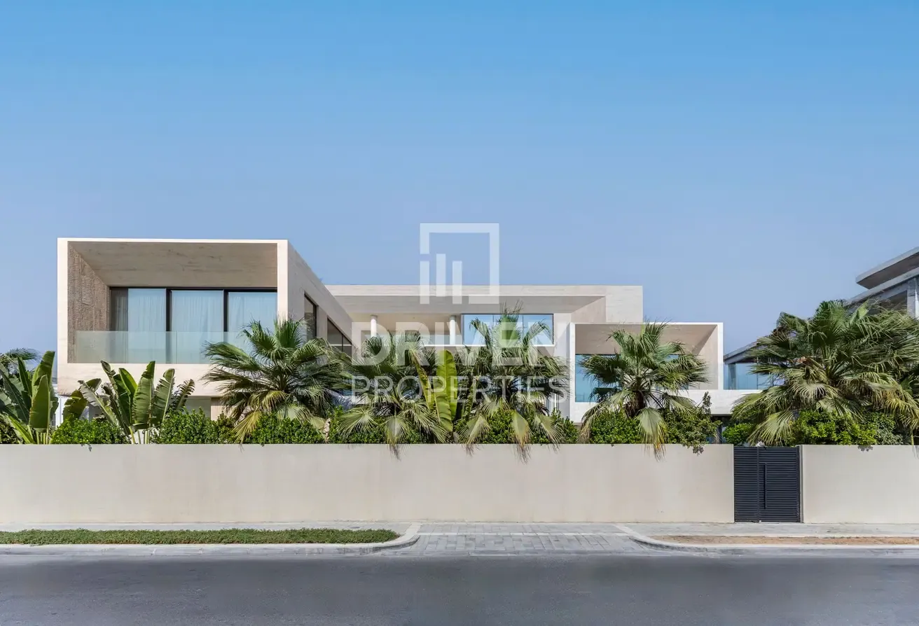 Luxury Villa | Quality Finish | Beach Access
