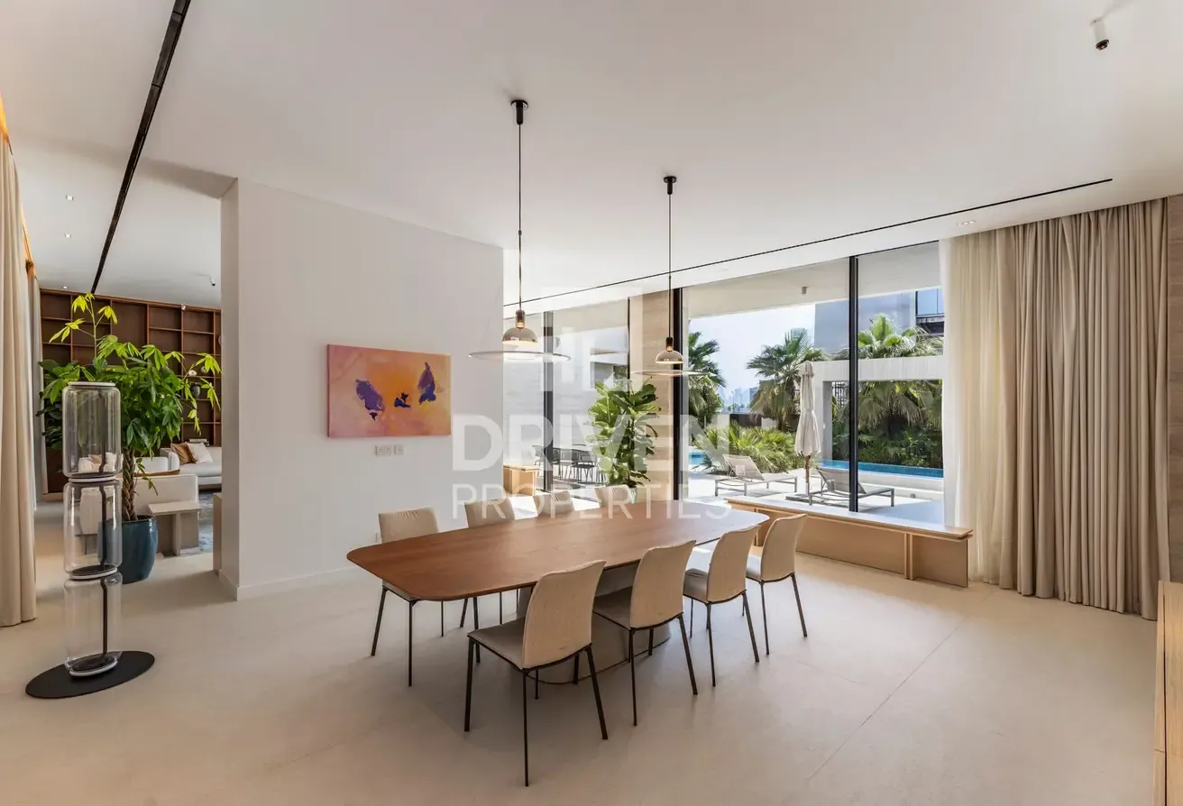 Luxury Villa | Quality Finish | Beach Access