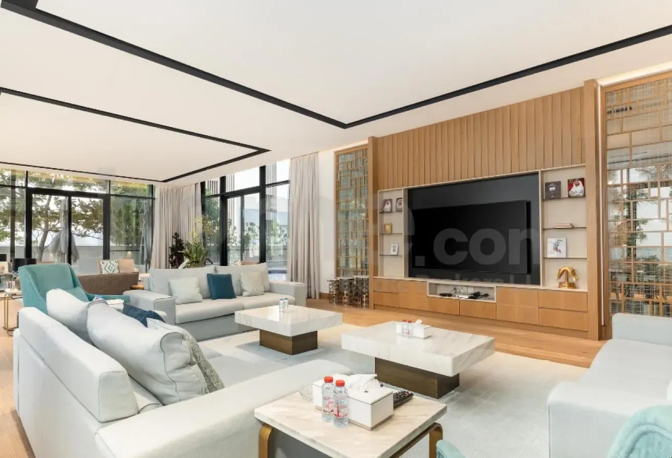 Exclusive Vacant Ultra-Luxury Serenity Beachfront