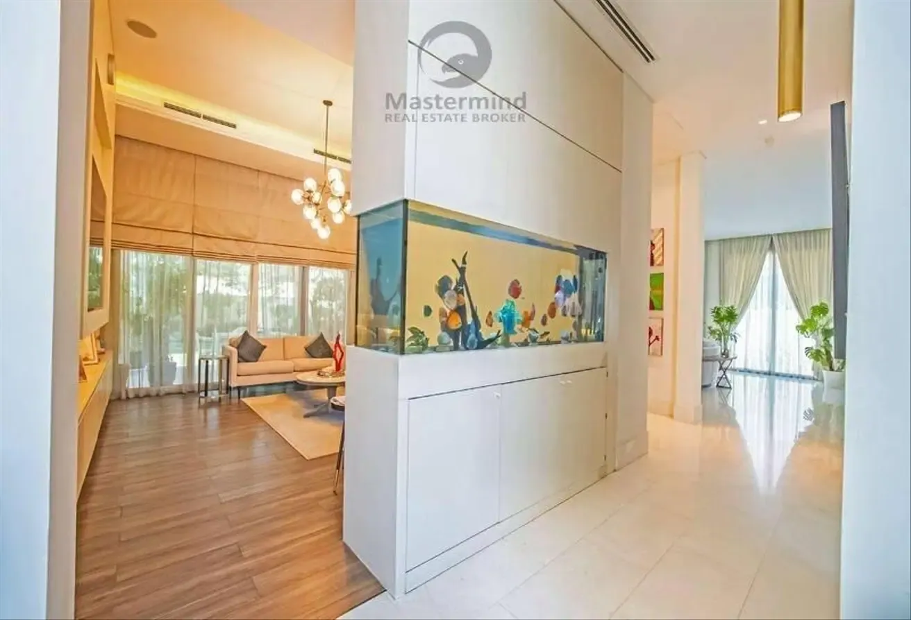 Investor deal | Huge Plot size | Walking to Beach