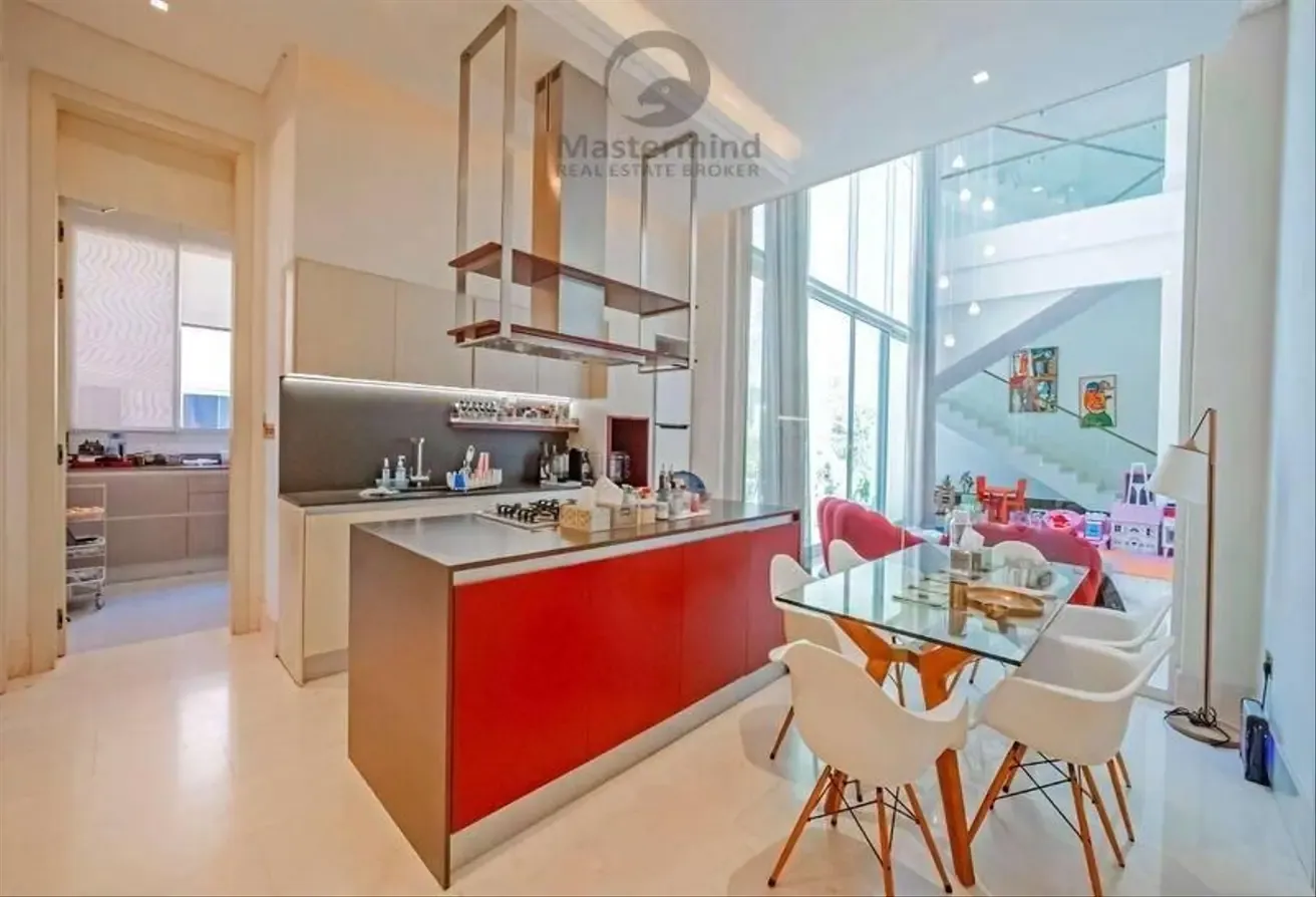 Investor deal | Huge Plot size | Walking to Beach