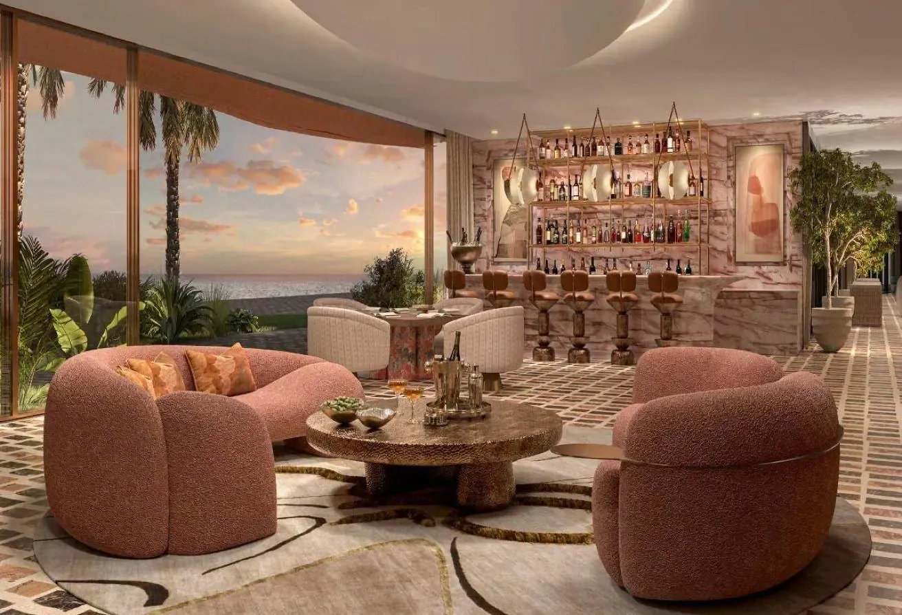 Luxurious Mansion | Large Plot | Book Now!