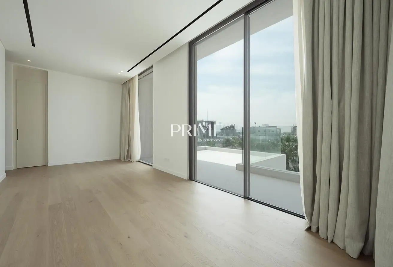 Luxury Mansion | Community expert | Beach access