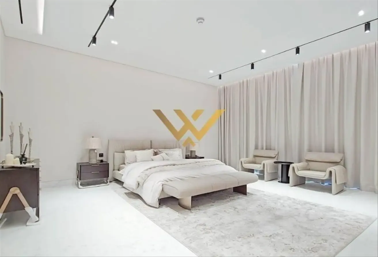 7BR Custom Villa | Private Pool | Rooftop Lounge