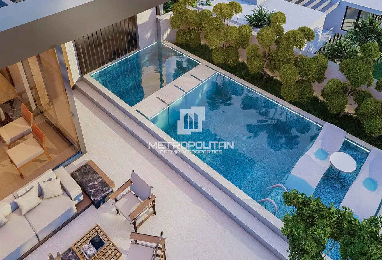 Waterfront | Custom Made | Investment Opportunity