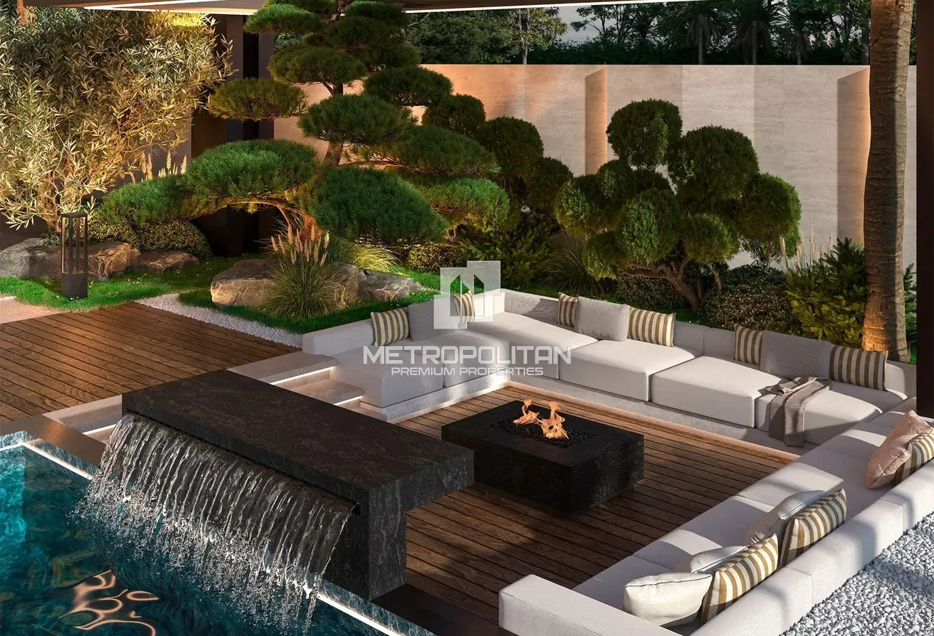 Waterfront | Custom Made | Investment Opportunity