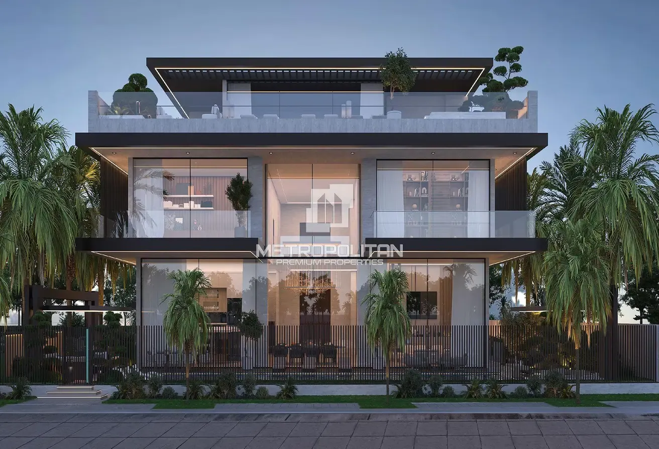 Waterfront | Custom Made | Investment Opportunity