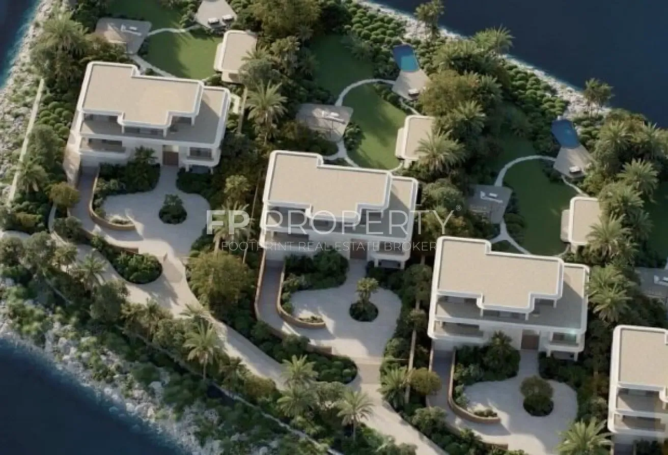 7 Bedroom Oceanfront Mansions | Just 6 Exclusive